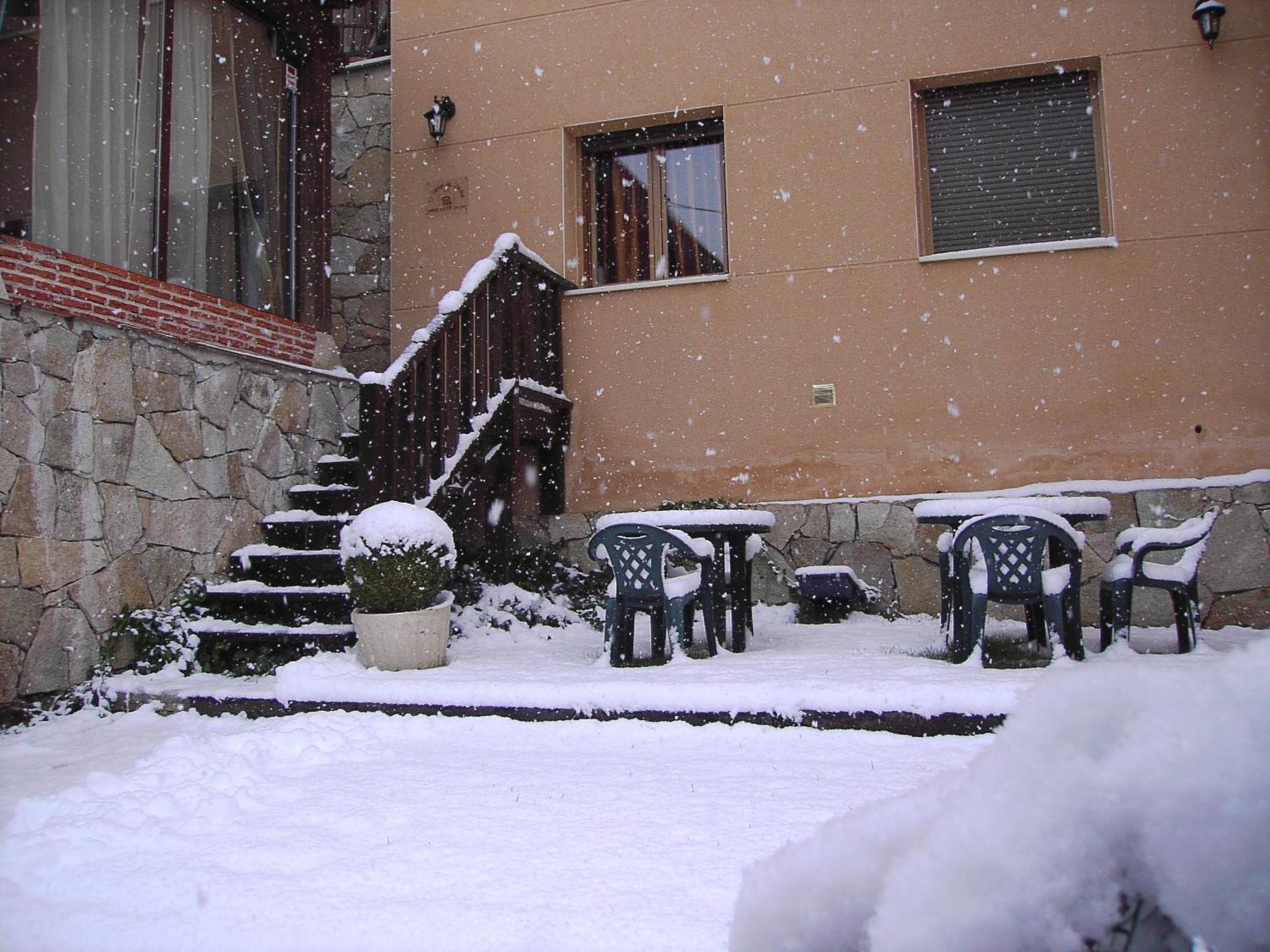 Hotel Rural El Yantar De Gredos San Martín del Pimpollar Eksteriør billede